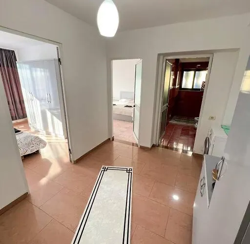 Apartment Scanderbeg Square 2br