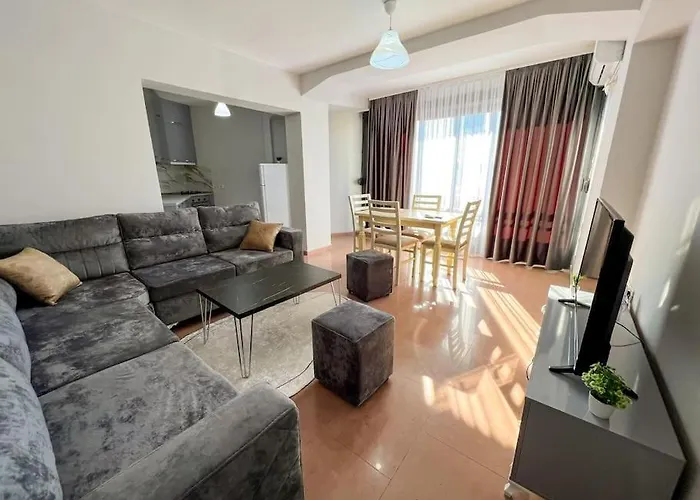 Scanderbeg Square 2br Tirana